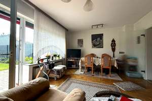 Charmantes Reihenmittelhaus mit gepflegtem Garten – Die vollständige Adresse der Immobilie erhältst du vom Anbieter., 47059 Neuenkamp, Duisburg – Vorschaubild 9