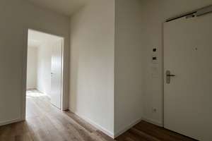 3-Zimmer-Wohnung mit Westbalkon und Einbauküche - mehrere Erstbezüge! – Parkstraße 16, 13585 Hakenfelde, Berlin – Vorschaubild 5