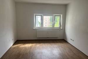 Schöne 2-Zimmer-Wohnung mit Balkon, nahe Maffeiplatz! – Calvinstraße 1, 90459 Hummelstein, Nürnberg – Vorschaubild 12