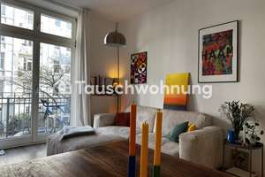 Tauschwohnung: 2-Zimmer Altbau mit zwei Balkonen