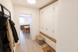 Modern möblierte 1-Zi.- Wohnung mit TG- Platz – Bayernstraße 2B, 86836 Klosterlechfeld – Vorschaubild 4