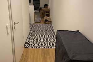 1 Zimmerwohnung mit Balkon in der Nähe des Mühlenteiches - Wentzel Dr. – Mühlenstieg 18, 22041 Wandsbek (Ortsteil), Hamburg – Vorschaubild 2