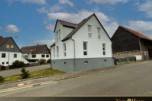 Charmantes, kernsaniertes Einfamilienhaus in Feldrandlage – Ihr neues Zuhause zur Miete! – Lange Hohl 2, 35321 Laubach – Vorschaubild 1