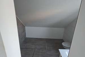 Helle 2-Zimmer Dachgeschosswohnung in Mannheim Neuostheim / Neuhermsheim – 68163 Neuostheim/Neuhermsheim, Mannheim – Vorschaubild 5