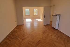 Tolle, renovierte 3 Zi.-Altbau Whg. mit Loggia zu vermieten – Sittardstraße 58, 41061 Gladbach, Mönchengladbach – Vorschaubild 3