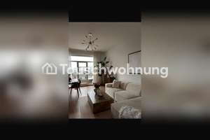 Tauschwohnung: Tausche 2 Zimmer Wohnung in Berlin CHB gegen 3 Zimmer in CHB