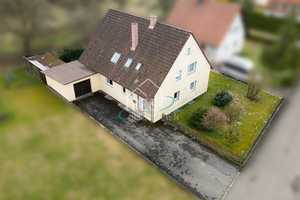 Viel Platz für die Familie – Zwei Wohneinheiten 
mit Garten, Garage und Ausbaupotential – Rems-Murr-Kreis – Vorschaubild 1