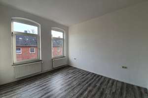 Charmante 2-Zimmer-Wohnung mit Balkon und Einbauküche – 26384 Heppens, Wilhelmshaven – Vorschaubild 4