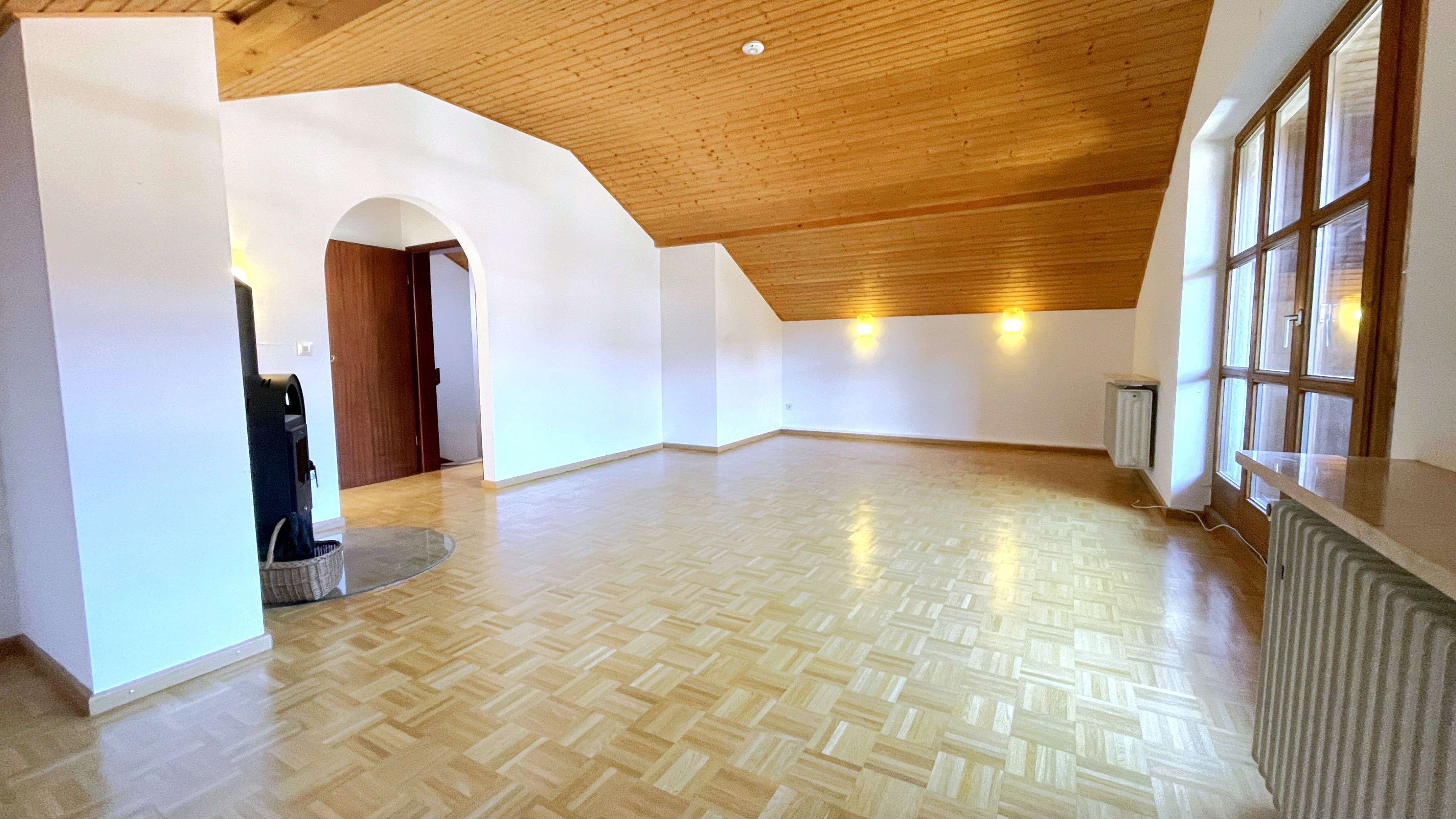 Immobilie in Lenggries - Großzügige Landhaus-Doppelhaushälfte in sehr guter und ruhiger Lage von Lenggries - Bild 14