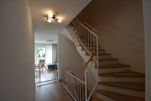 Repräsentative, lichtdurchflutete Doppelhaushälfte mit Einliegerwohnung in exquisiter Spitzenlage. – Die vollständige Adresse der Immobilie erhältst du vom Anbieter., 53229 Holzlar, Bonn – Vorschaubild 11