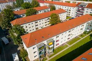 2 Zimmer mit Loggia und Wohnküche – Grimm- Privatweg 3, 39108 Stadtfeld Ost, Magdeburg – Vorschaubild 1