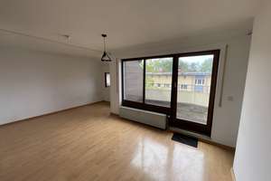 Lichtdurchflutete 1,5-Zimmer-Wohnung in Bayreuth – Königsbergstraße 21, 95448 Industriegebiet, Bayreuth – Vorschaubild 1