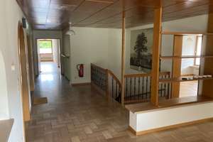 Wohnen/ arbeiten mit Charakter: Geräumiger Bungalow in Bobingen - Straßburg – 86399 Bobingen – Vorschaubild 6