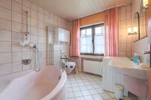 Für Immobilienfüchse! Einfamilienhaus viel Potenzial, 2 Garagen und vermietetem Anbau in Buschhoven – Rhein-Sieg-Kreis – Vorschaubild 20