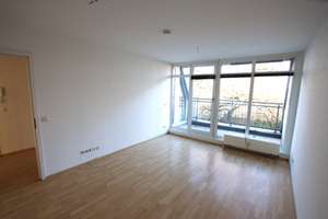 Helles Dachgeschoß mit SW Balkon und Grünblick – Streitstraße 42, 13587 Hakenfelde, Berlin – Vorschaubild 2