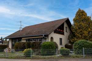 Familienglück im Eigenheim – Uhlandstr. 15, 73119 Göppingen (Kreis) – Vorschaubild 1