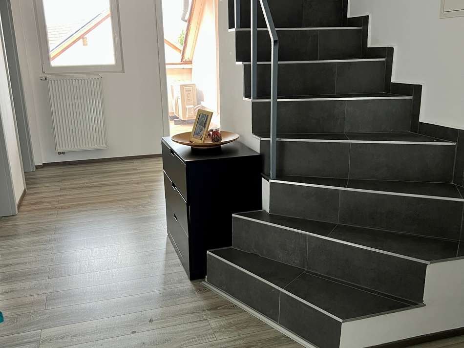 Eingangsbereich 2 DG.jpg