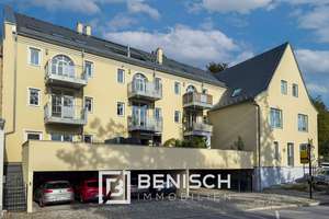 Garten, Blick auf die Elbe und privater Eingang - Traumhafte Wohnung