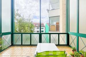 Stilvolle 2-Zimmerwohnung mit EBK und Balkon im beliebten Heusteigviertel! – Immenhofer Straße 4, 70180 Lehen, Stuttgart – Vorschaubild 2