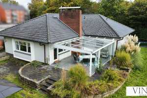 Luxuriöser Bungalow mit Pool, Wintergarten und großem Grundstück ! Wilhelmshaven, Bezugsfrei – Wilhelmshaven – Vorschaubild 1