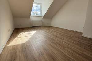 Charmante 1-Zimmer DG-Wohnung in Giesing - frisch renoviert