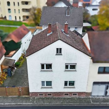 Zwei Wohnhäuser auf einem Grundstück in attraktiver Lage von Seligenstadt