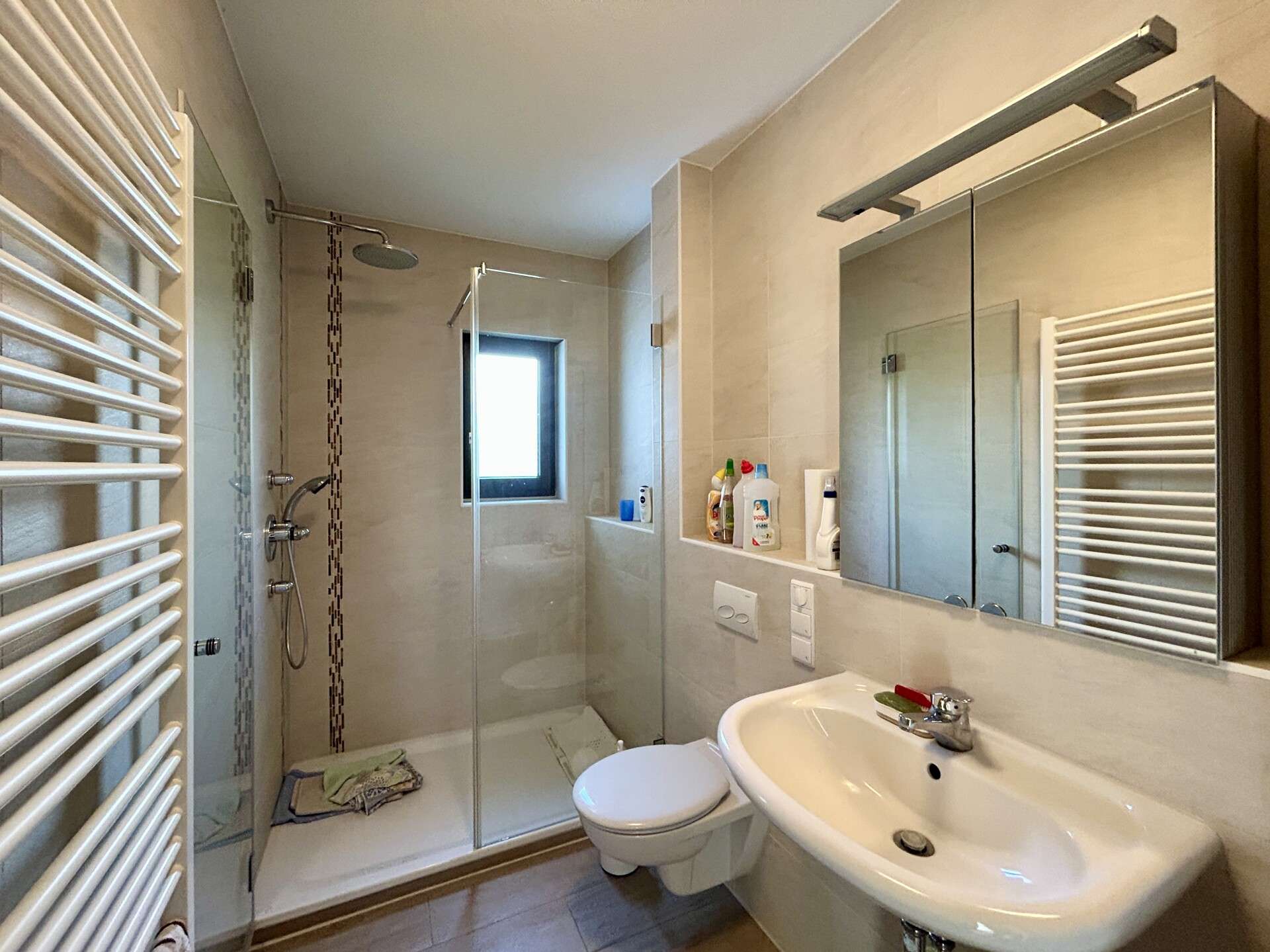 Immobilie in Adelsdorf - Zweifamilienhaus zauberhaft am Waldrand in Adelsdorf-Neuhaus - Bild 7