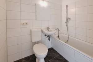** WBS erforderlich ** - AB SOFORT - Gemütliche 1-Zimmer-Wohnung in Dresden! – Wilhelm-Lachnit-Straße 9, 1219 Strehlen, Dresden – Vorschaubild 3