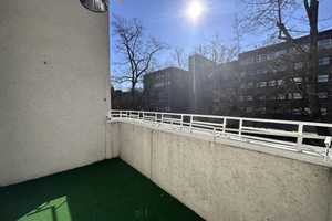 leerstehende Altbauwohnung – Berlin – Vorschaubild 6