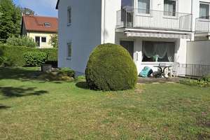 Ruhiges und sonniges Reiheneckhaus