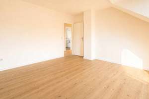 Renovierte 4ZKB in Kassel-Kirchditmold – Die vollständige Adresse der Immobilie erhältst du vom Anbieter., 34130 Kirchditmold, Kassel – Vorschaubild 10