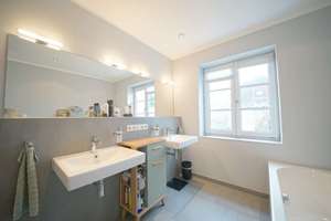 Stilvoll saniertes Altbremer Reihenmittelhaus im Wachmannstraßenquartier – Die vollständige Adresse der Immobilie erhältst du vom Anbieter., 28209 Schwachhausen (Ortsteil), Bremen – Vorschaubild 16