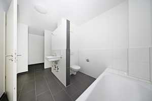 Großzügige 4-Zimmer-Wohlfühl-Wohnung mit überdachtem Süd-Balkon in Aachen-West! – Vaalser Straße 89, 52074 Aachen – Vorschaubild 9