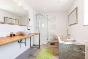 Elegantes Einfamilienhaus mit Wintergarten in ruhiger Lage in Trudering – Die vollständige Adresse der Immobilie erhältst du vom Anbieter., 81735 Gartenstadt Trudering, München – Vorschaubild 14