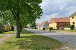 Storchen- und Kranichdorf LINUM bei Kremmen - 180 m² Eigentumswohnung in einem Zweifamilienhaus *** – Nauener Straße 46, 16833 Ostprignitz-Ruppin (Kreis) – Vorschaubild 7