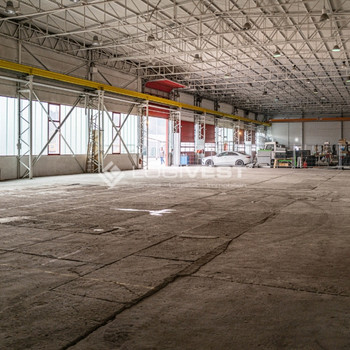 Gewerbeflächen mit Büro nahe der A71