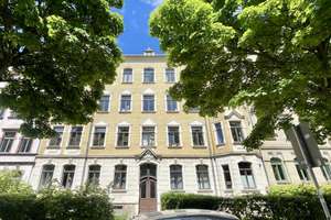 Traumhafte DG-Wohnung: Moderne Einbauküche, hochwertiger Parkett & Tageslichtbad – Weststraße 62, 9112 Kaßberg, Chemnitz – Vorschaubild 9