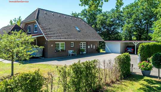 Bild von Idyllische Alleinlage! Einfamilienhaus mit großem Grundstück in Godensholterfeld