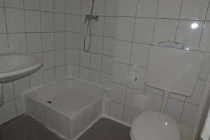 **WUPPERTAL-ZOOVIERTEL** APPARTEMENT 2 ZIMMER, KÜCHE, DIELE, BAD IM 2. OG. ZUM SELBST TAPEZIEREN – Tiergartenstraße 261, 42117 Elberfeld West, Wuppertal – Vorschaubild 9