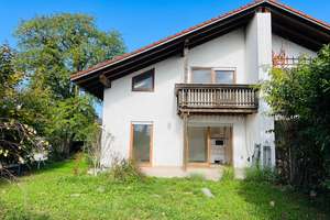 Saniertes Einfamilienhaus (DHH) mit Garage in Ampfing - provisionsfrei – Die vollständige Adresse der Immobilie erhältst du vom Anbieter., 84539 Ampfing – Vorschaubild 4