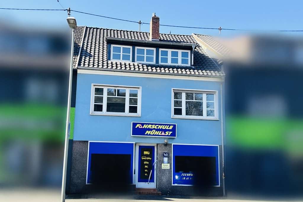 Immobilie in Wallerfangen - Arbeiten, Wohnen, Durchstarten – Ihr vielseitiges Stadthaus im Herzen von Wallerfangen! - Bild 0