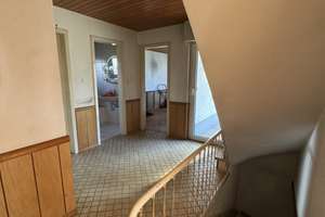 Freistehendes Einfamilienhaus mit großem Garten und Pool – Kapellenbergstraße 44, 71120 Grafenau – Vorschaubild 7