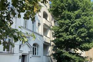 Modernisierte Wohnung mit zwei Zimmern und Balkon in Leipzig – Dinterstraße 36, 4157 Gohlis-Mitte, Leipzig – Vorschaubild 1
