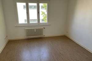 Zimmer 13,35 m² innerhalb einer 3er-WG // 2.OG li., Zimmer 3175 – Kleiststr. 8, 38440 Wolfsburg – Vorschaubild 2