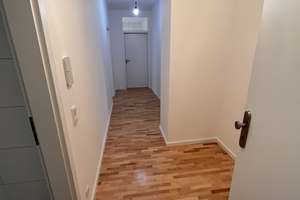 ***Große 3 Zi.-Wohnung im 2.OG, WE 2-8 mit Balkon*** – Pfinztalstr. 2, 76227 Durlach, Karlsruhe – Vorschaubild 2