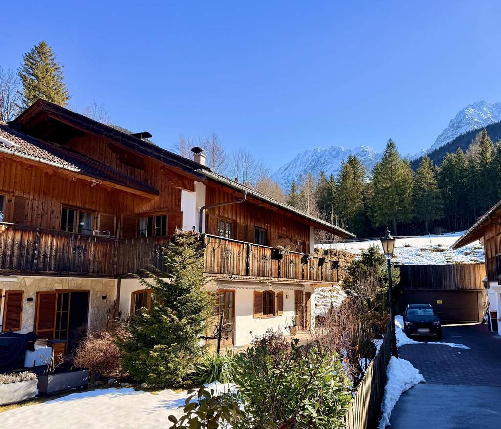 Immobilie in Mittenwald - Vier Einheiten in einer Doppelhaushälfte! - Bild 2