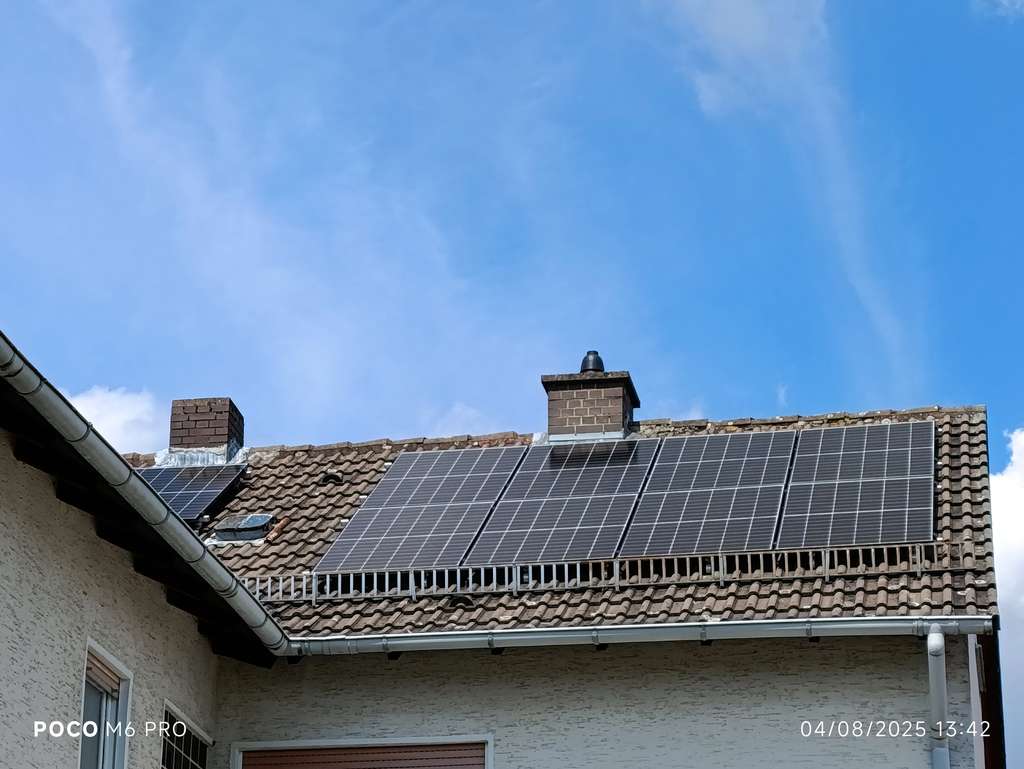 Immobilie in Espenau - Gepflegtes Reihenhaus mit 10 Zimmern und für große Familie Garage in Espenau - Bild 4