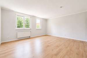 Erstbezug nach Sanierung* 2-RW* West-Balkon* neue EBK* Bad mit Wanne* TG-SP* Aufzug* Grüne Lage – Geschwister-Scholl-Straße 10, 1809 Heidenau – Vorschaubild 7