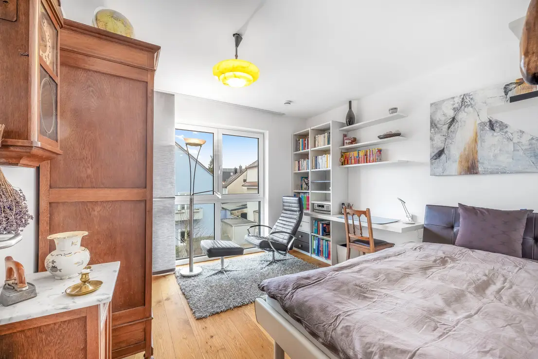 Neuwertige 3-Zimmer-Wohnung mit PV-Anlage, Wärmepumpe und sonnigem Balkon — foto 3