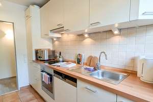 Lichtdurchflutete 3-Zimmer-Wohnung mit Süd-Loggia – Die vollständige Adresse der Immobilie erhältst du vom Anbieter., 52066 Trierer Straße, Aachen – Vorschaubild 2